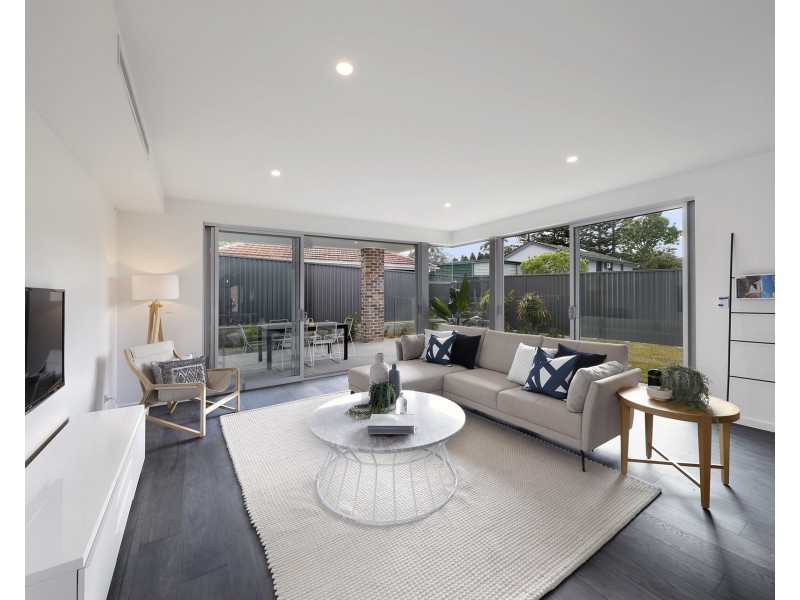 2/30-32 Parthenia Street, Caringbah South NSW 2229