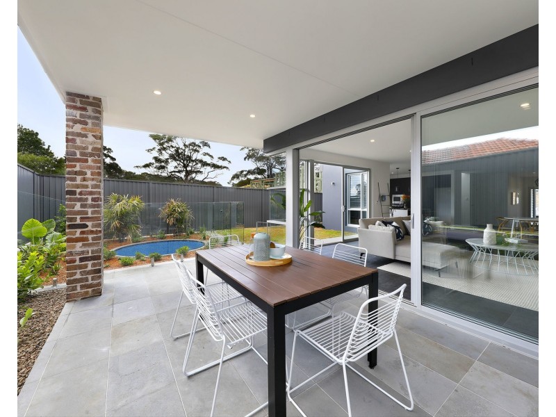 2/30-32 Parthenia Street, Caringbah South NSW 2229