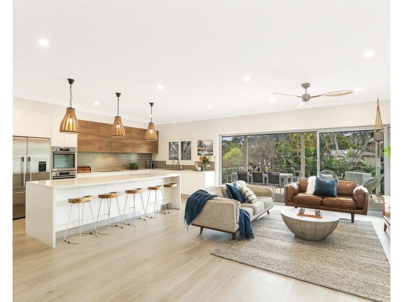 37 Yowie Avenue, Caringbah South NSW 2229