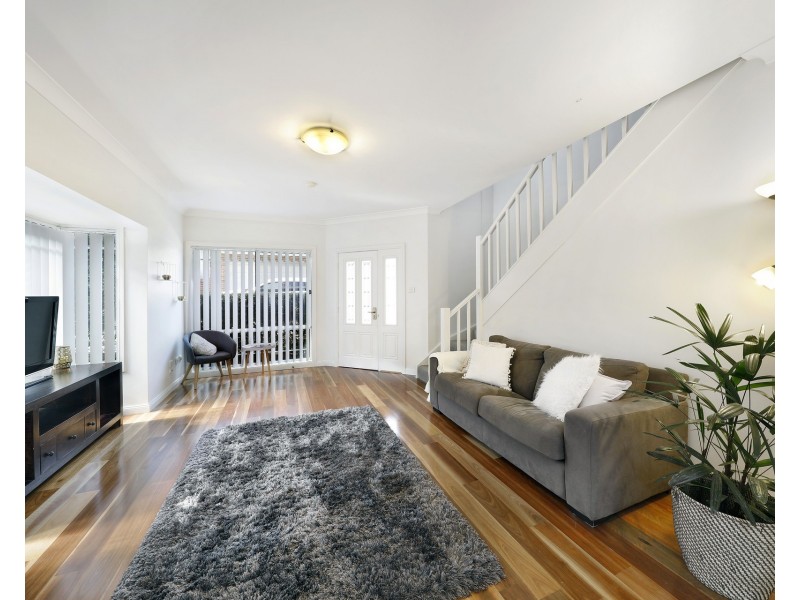 2/23 Dudley Avenue, Caringbah South NSW 2229