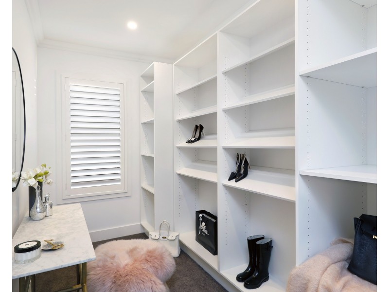 27 Casuarina Road, Gymea Bay NSW 2227