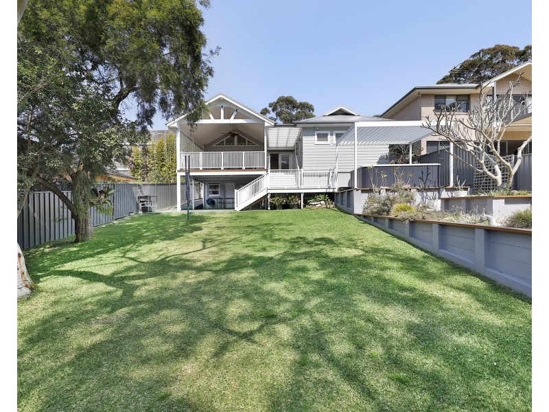 9 Bass Street, Port Hacking NSW 2229