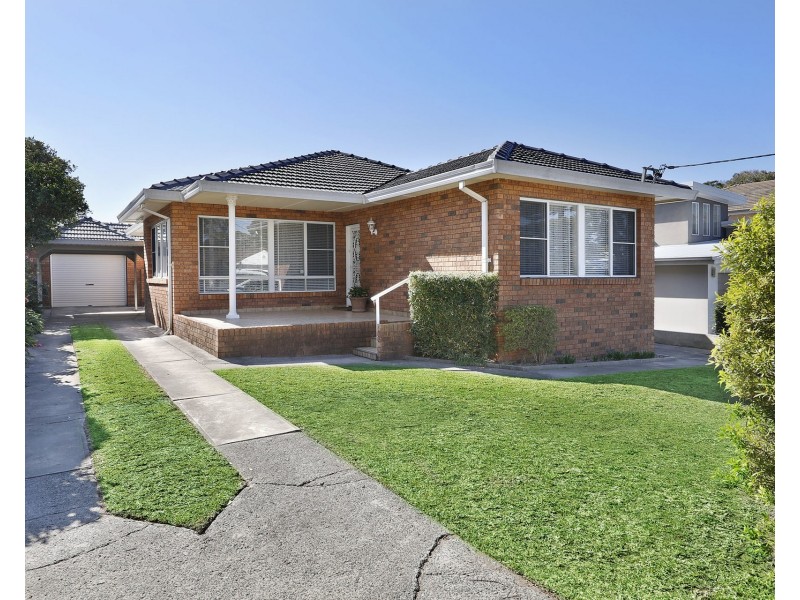 23 Drake Ave, Caringbah NSW 2229