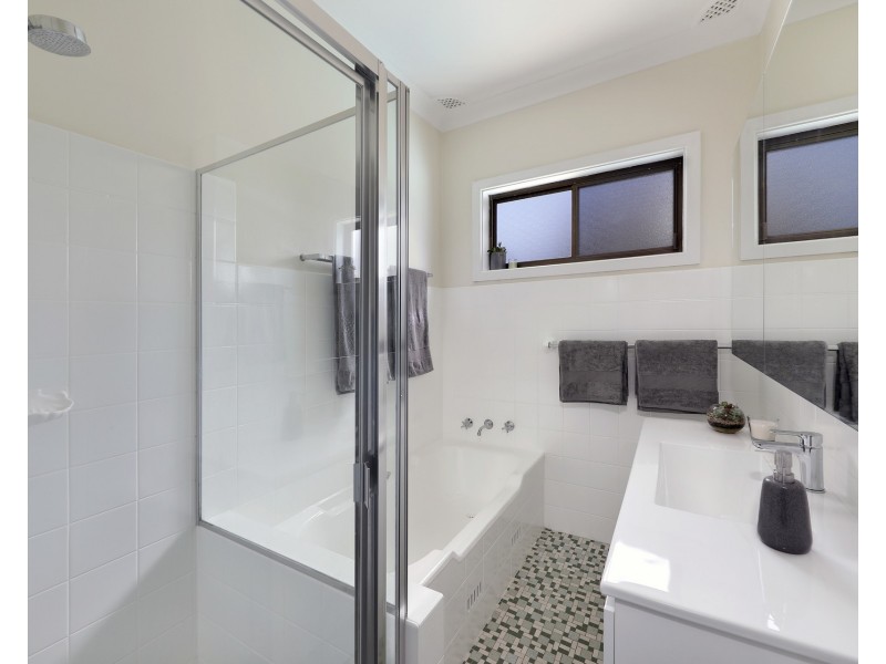 6 Mookara Place, Lilli Pilli NSW 2229