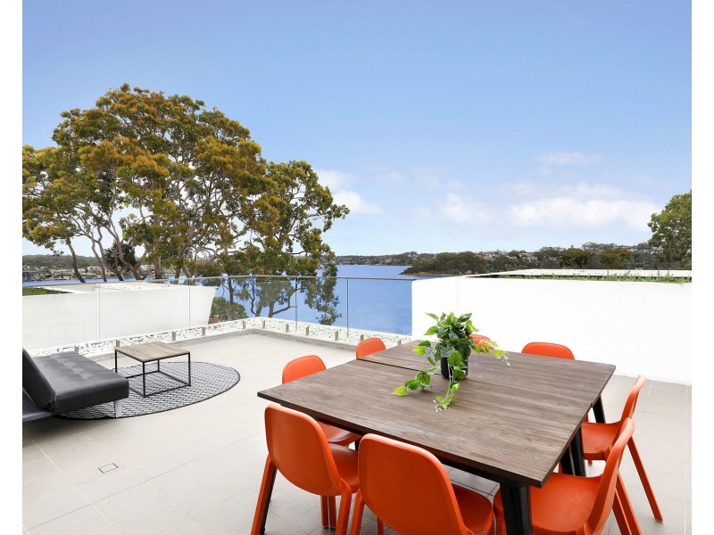 15/3-9 Madeira Street, Sylvania NSW 2224