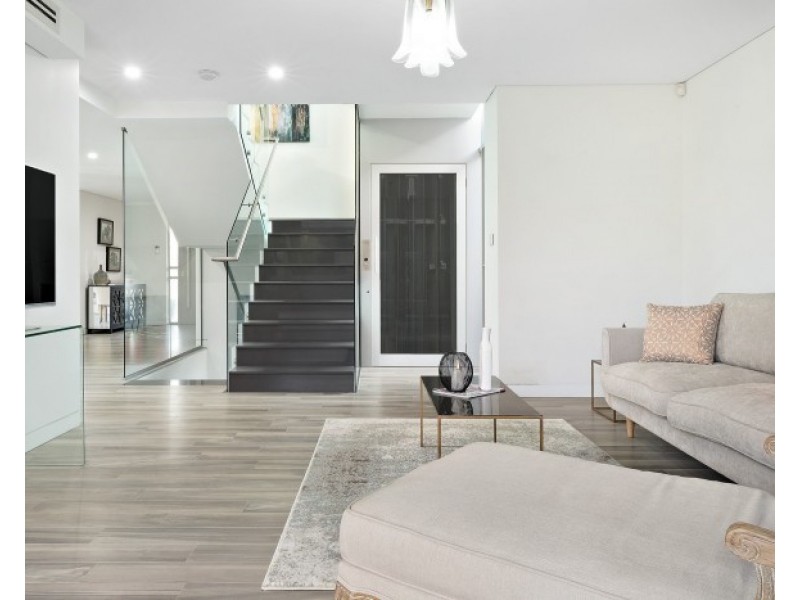 27 Dickin Avenue, Sandringham NSW 2219