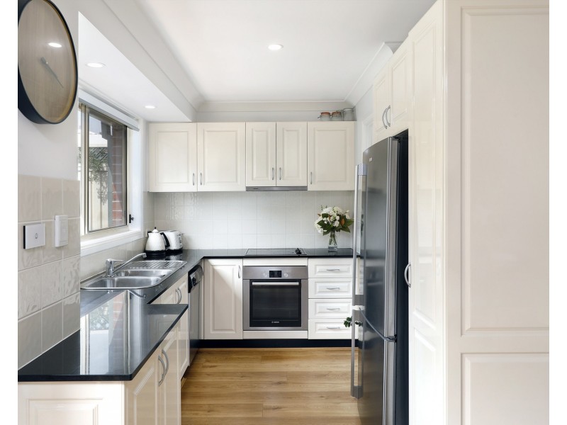 2/316-318 Willarong Road, Caringbah South NSW 2229