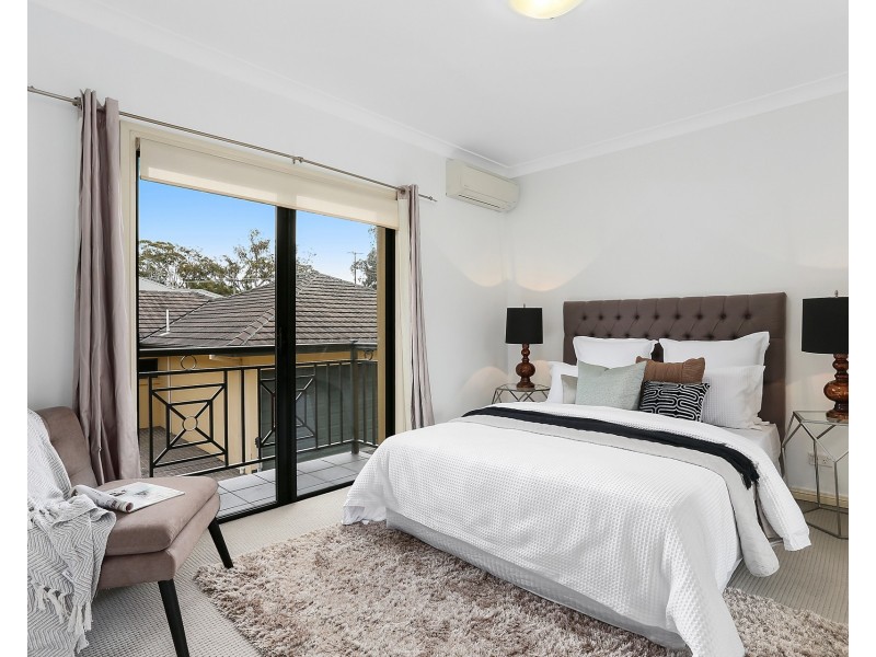 2/129-131 Kareena Road, Miranda NSW 2228