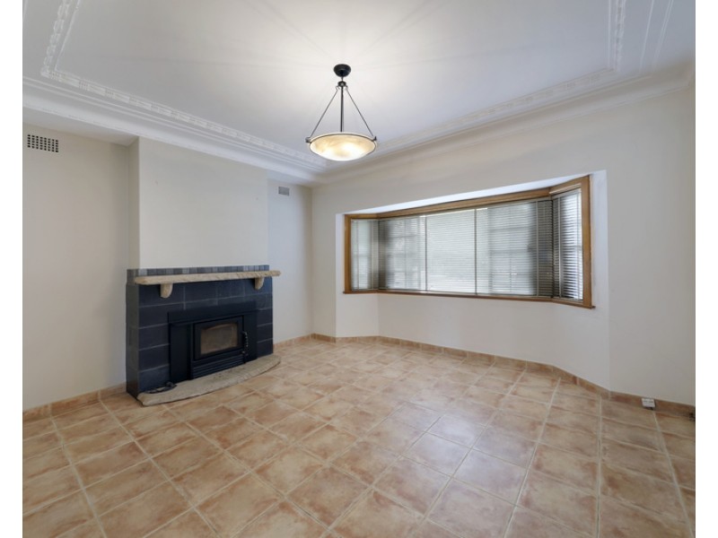 128 The Boulevard, Caringbah NSW 2229