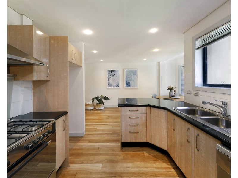 14/12-18 Kumbardang Avenue, Miranda NSW 2228