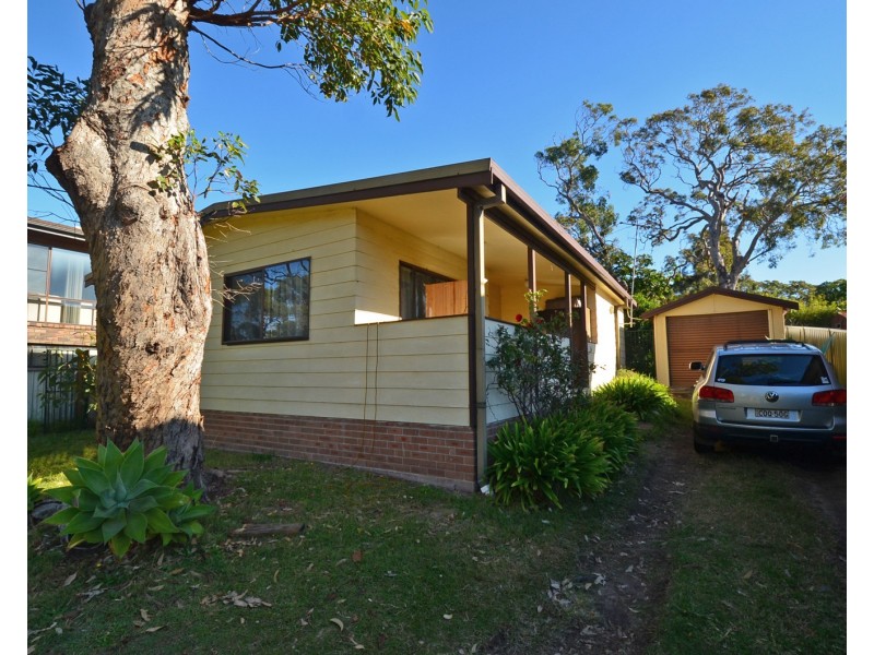 3 Short Avenue, Bundeena NSW 2230
