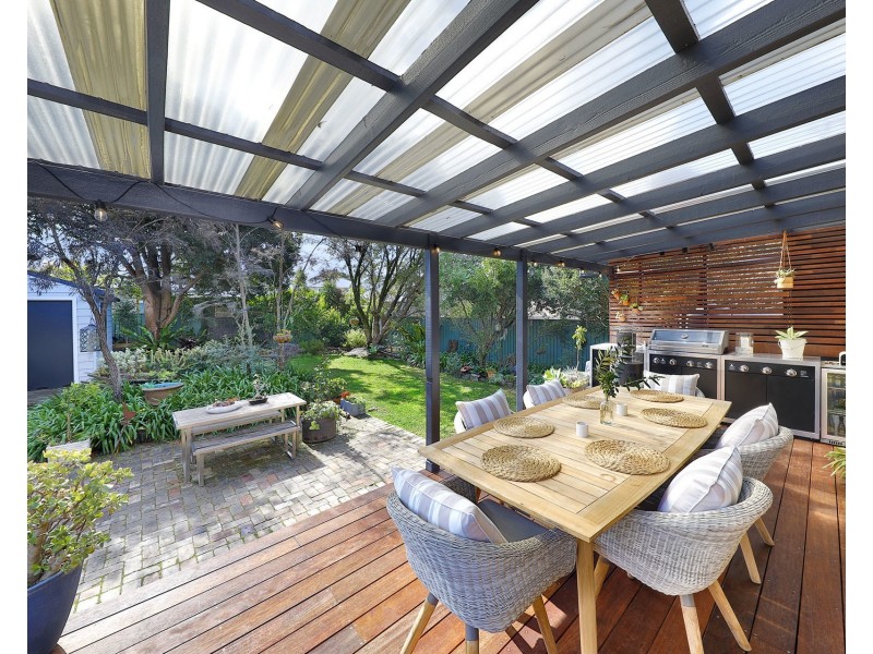 25 Drake Avenue, Caringbah NSW 2229