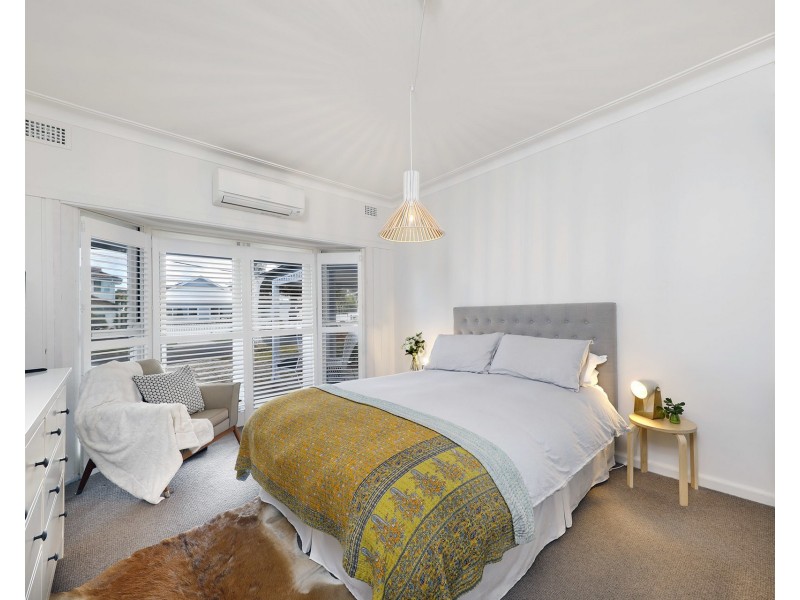 25 Drake Avenue, Caringbah NSW 2229