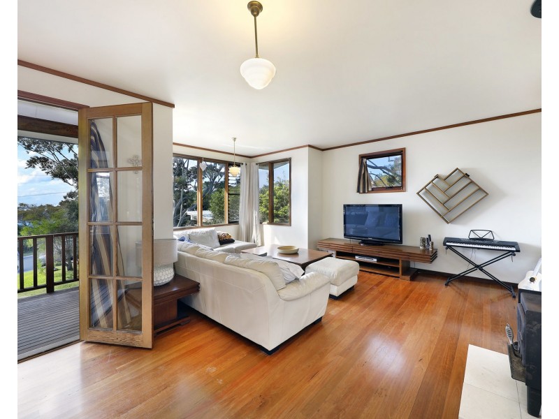 48 Scarborough Street, Bundeena NSW 2230