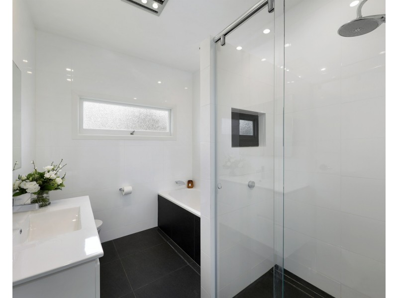 5 Whites Avenue, Caringbah South NSW 2229