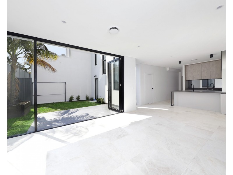 3/3 Actinotus Avenue, Caringbah South NSW 2229