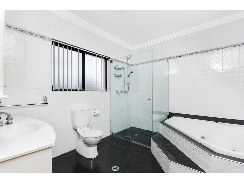 27 Raglan Road, Miranda NSW 2228