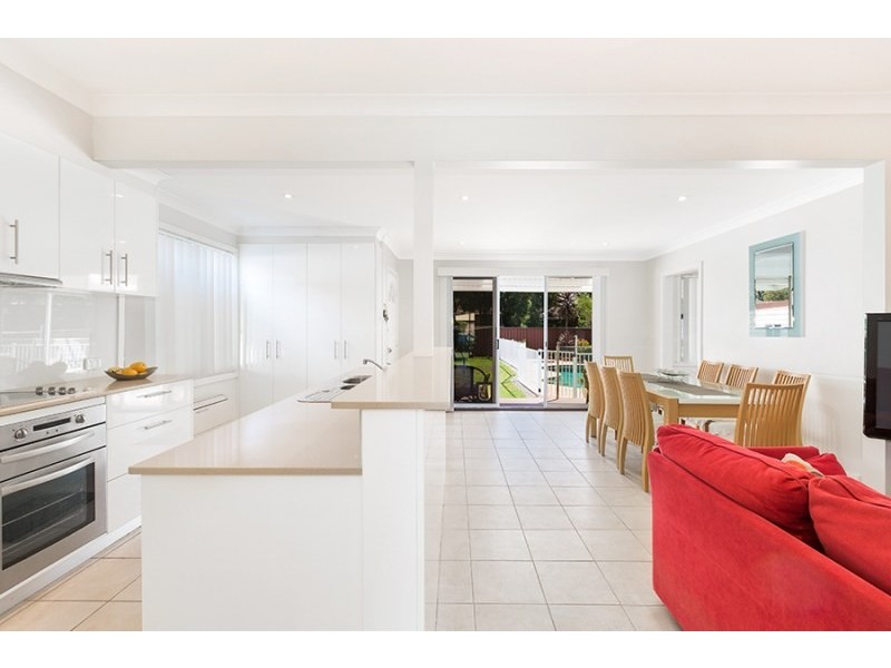37 Murrami Avenue, Caringbah NSW 2229