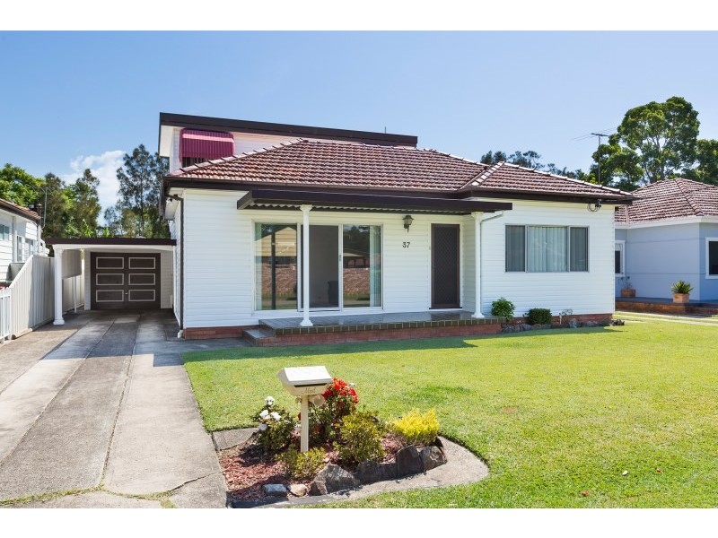 37 Murrami Avenue, Caringbah NSW 2229