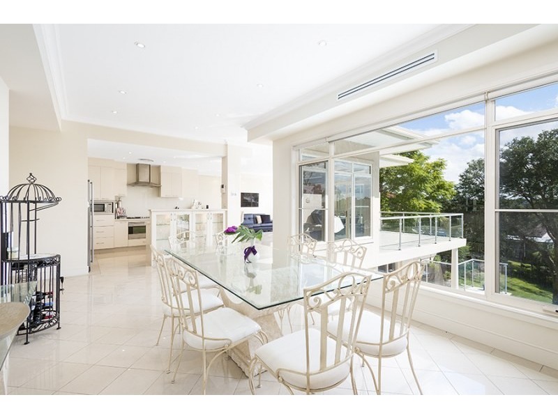 521 Willarong Road, Caringbah South NSW 2229