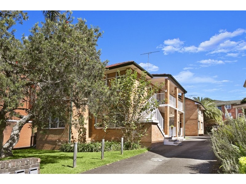 2/3 Trickett Road, Woolooware NSW 2230