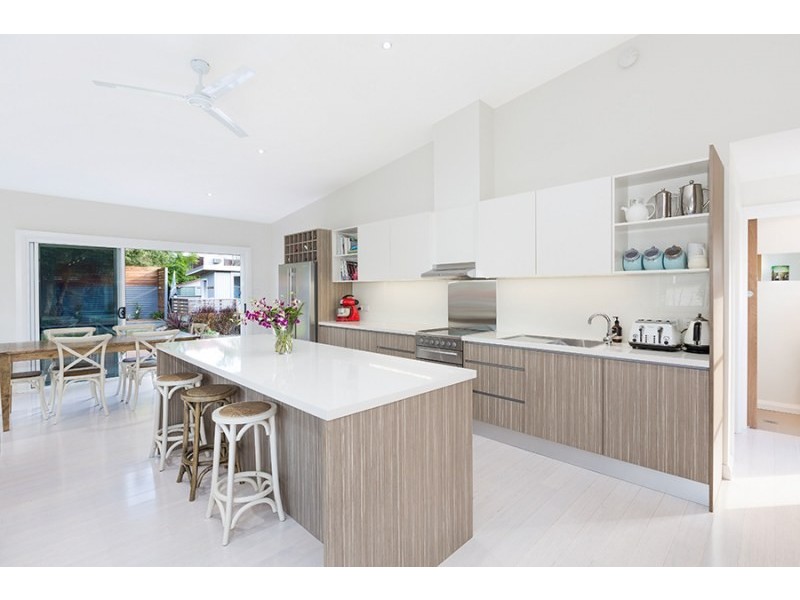 42 Leonay Street, Sutherland NSW 2232