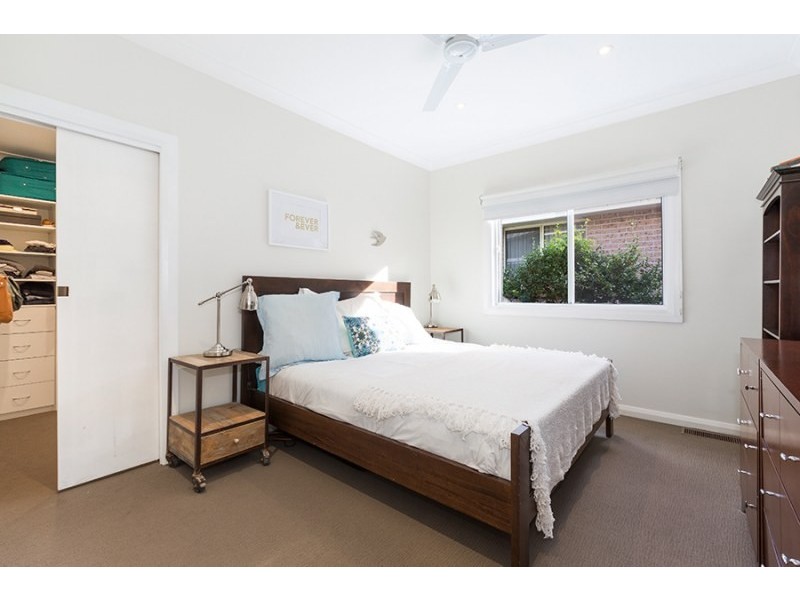 42 Leonay Street, Sutherland NSW 2232