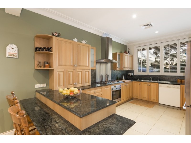 9 Gow Avenue, Lilli Pilli NSW 2229