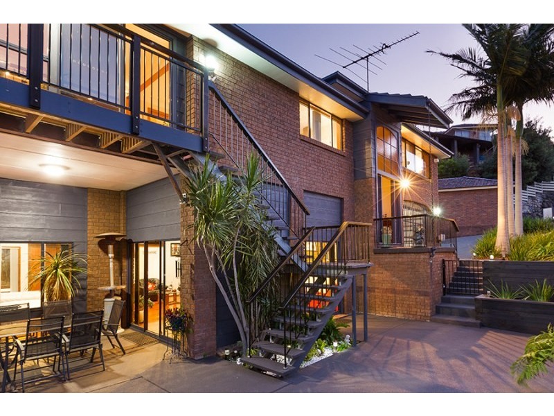 6 Balandra Place, Kareela NSW 2232