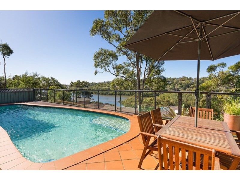 6 Balandra Place, Kareela NSW 2232