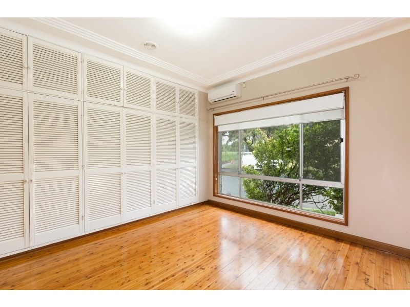 79 Old Taren Point Road, Taren Point NSW 2229