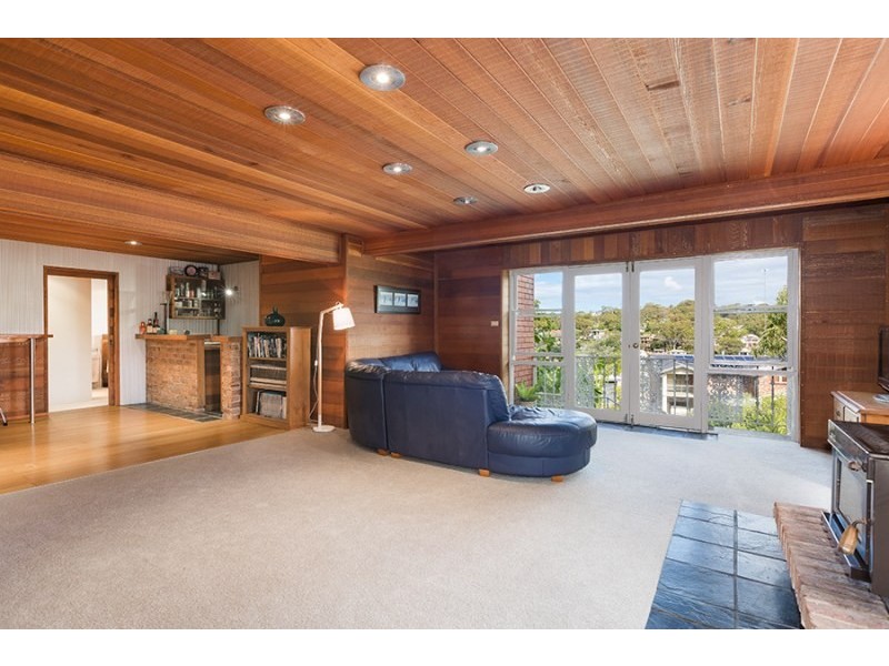 13 Naranganah Avenue, Gymea Bay NSW 2227