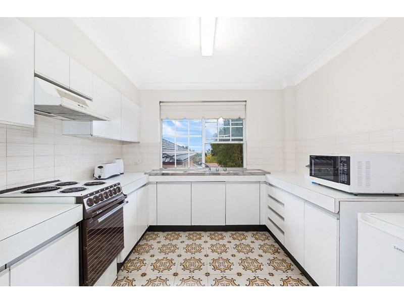 8/72-74 Glencoe Street, Sutherland NSW 2232