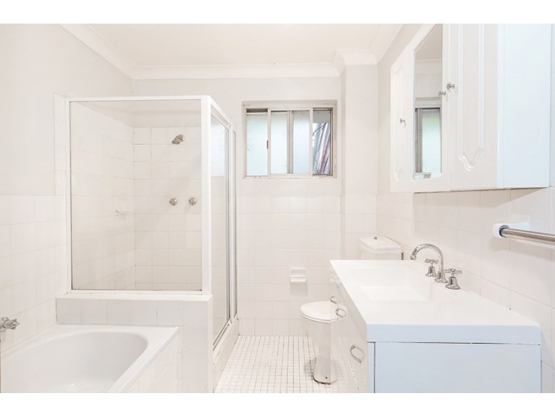 8/72-74 Glencoe Street, Sutherland NSW 2232