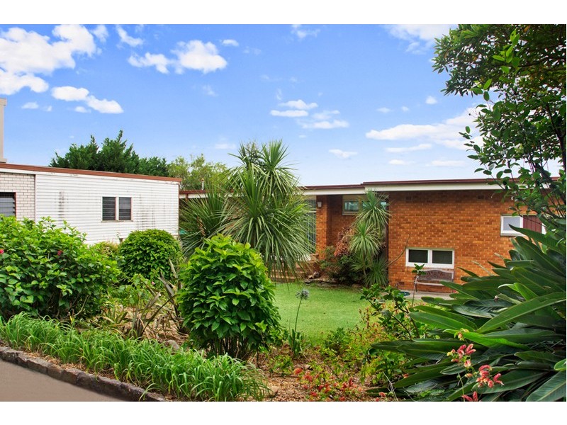 696 Port Hacking Road, Dolans Bay NSW 2229