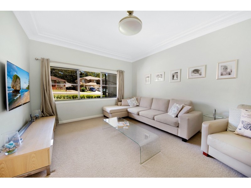 20 Oakwood Street, Sutherland NSW 2232