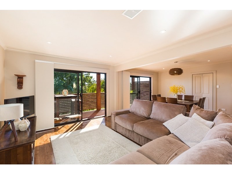 16 Cassandra Crescent, Heathcote NSW 2233