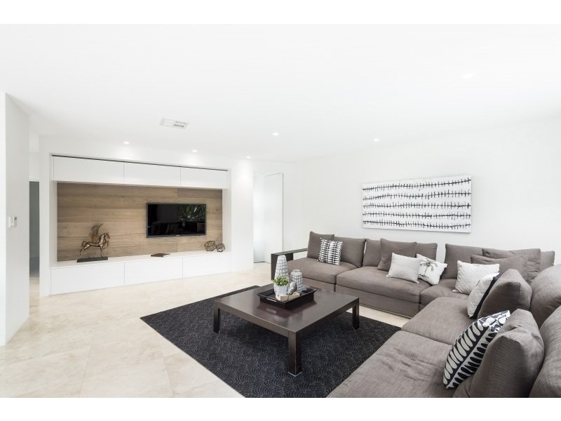 6 Tallong Place, Caringbah South NSW 2229