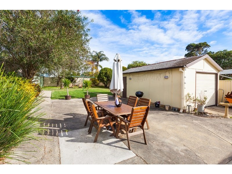 9 Chamberlain Avenue, Caringbah NSW 2229