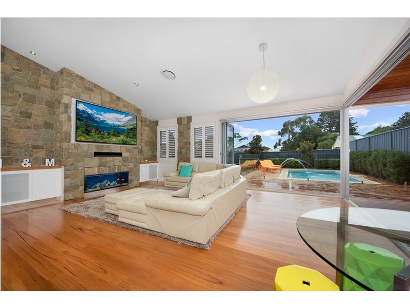 386 President Avenue, Kirrawee NSW 2232