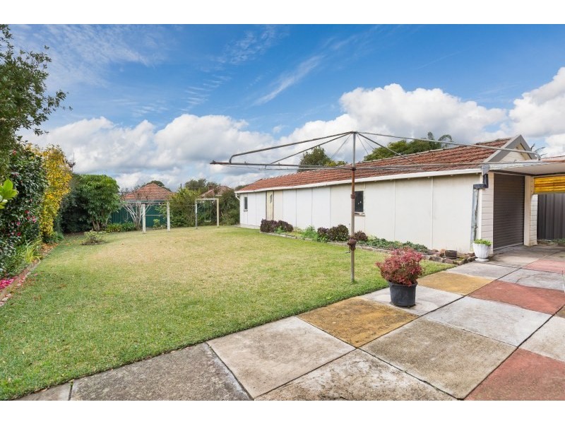 12 Sutcliffe Street, Kingsgrove NSW 2208