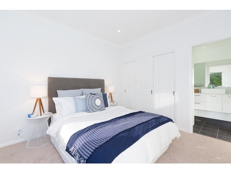 2/72 Gannons Road, Caringbah South NSW 2229