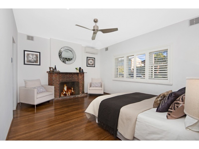 2 Swan Street, Woolooware NSW 2230