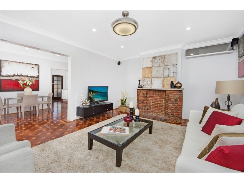 2 Swan Street, Woolooware NSW 2230