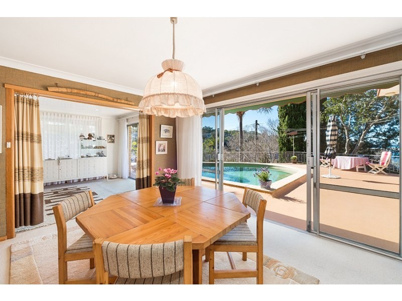 4 Korokan Road, Lilli Pilli NSW 2229