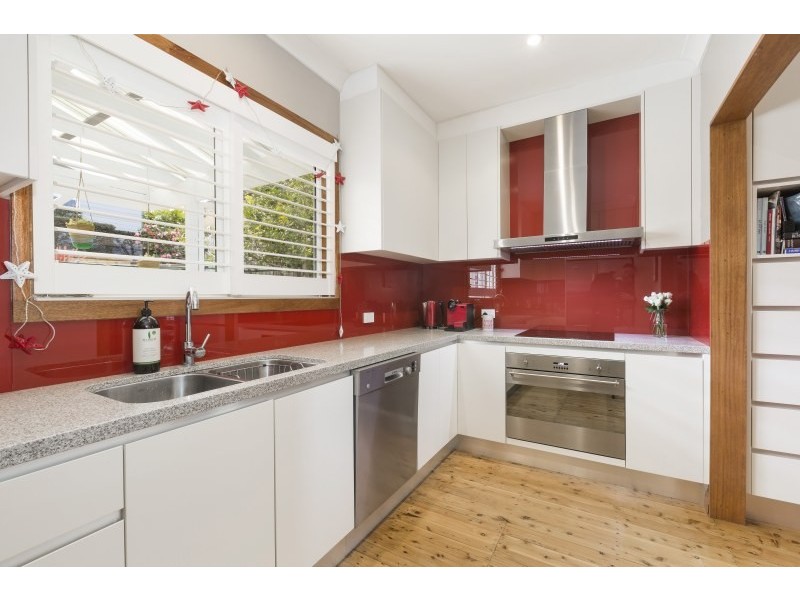 28 Parkview Street, Miranda NSW 2228