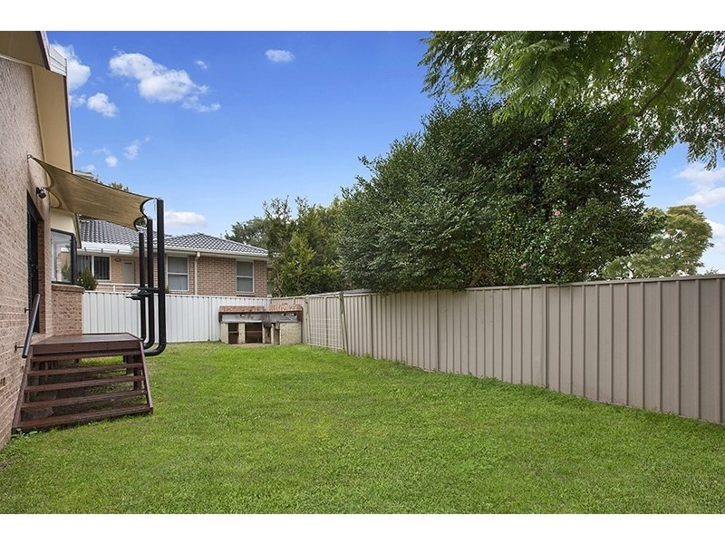 12 Sunbury Street, Sutherland NSW 2232