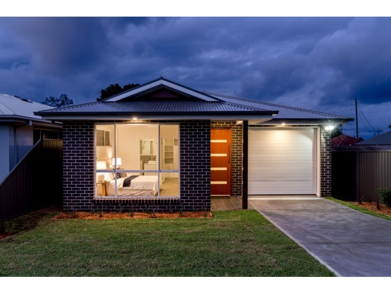 1 Chipilly Avenue, Engadine NSW 2233