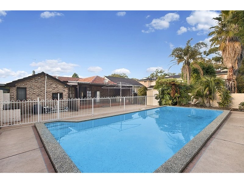 11 Foch Avenue, Gymea NSW 2227