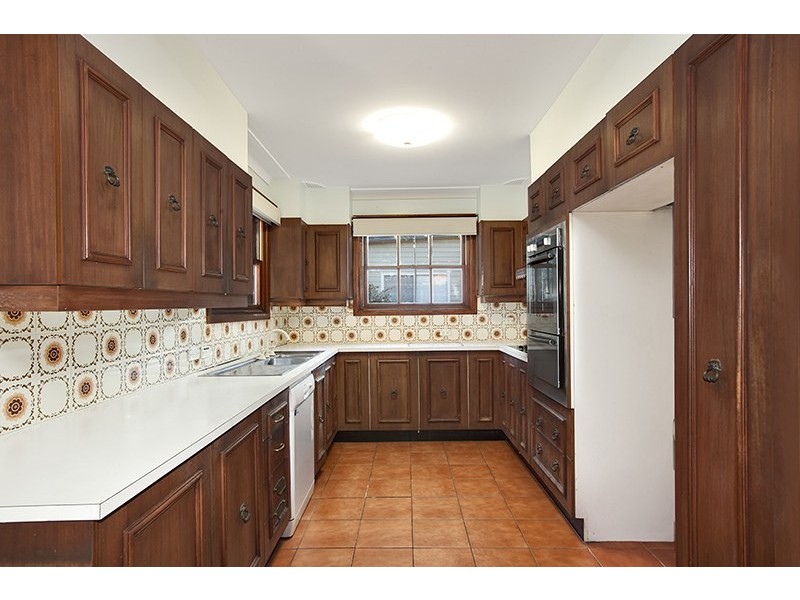 11 Foch Avenue, Gymea NSW 2227